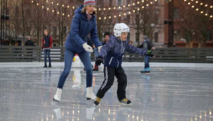 Шаги к умению кататься на коньках: как научить ребенка этому забавному навыку